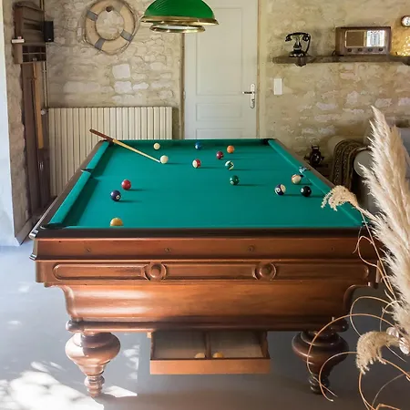 Bed & Breakfast La Cour Souveraine - D'hotes Le Cap Mosles