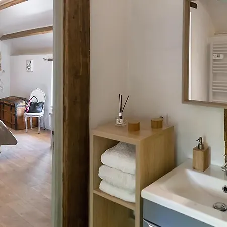 Bed & Breakfast La Cour Souveraine - D'hotes Le Cap