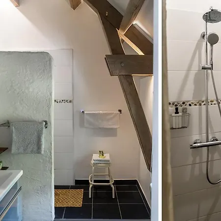 Bed & Breakfast La Cour Souveraine - D'hotes Le Cap