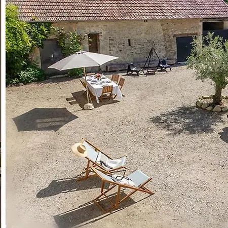 La Cour Souveraine - D'hotes Le Cap Bed & Breakfast *