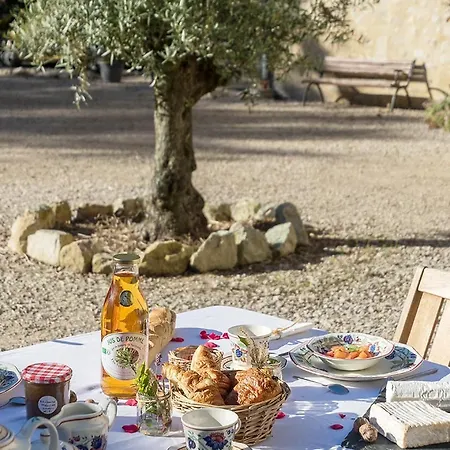 Bed & Breakfast La Cour Souveraine - D'hotes Le Cap